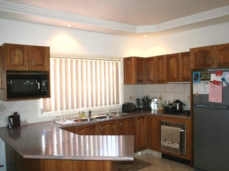 19 Tangerine Street, Fairfield NSW 2165