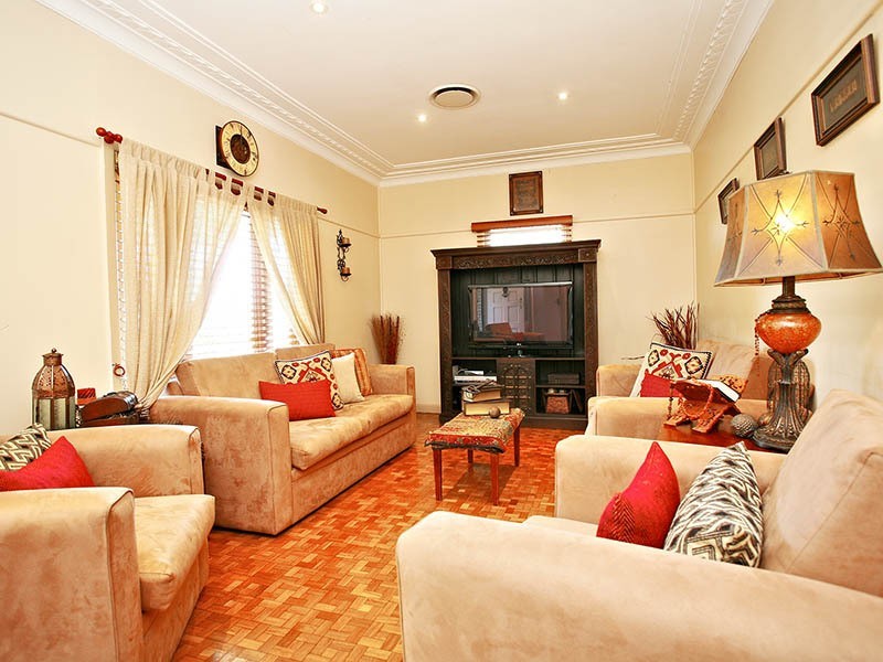 19 Brazier Street, Guildford NSW 2161