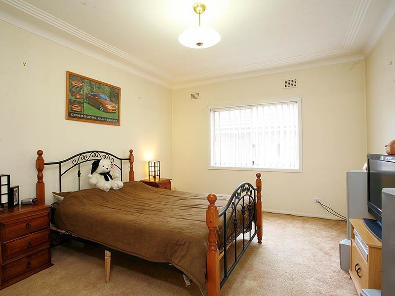 7a Reid Street, Merrylands West NSW 2160