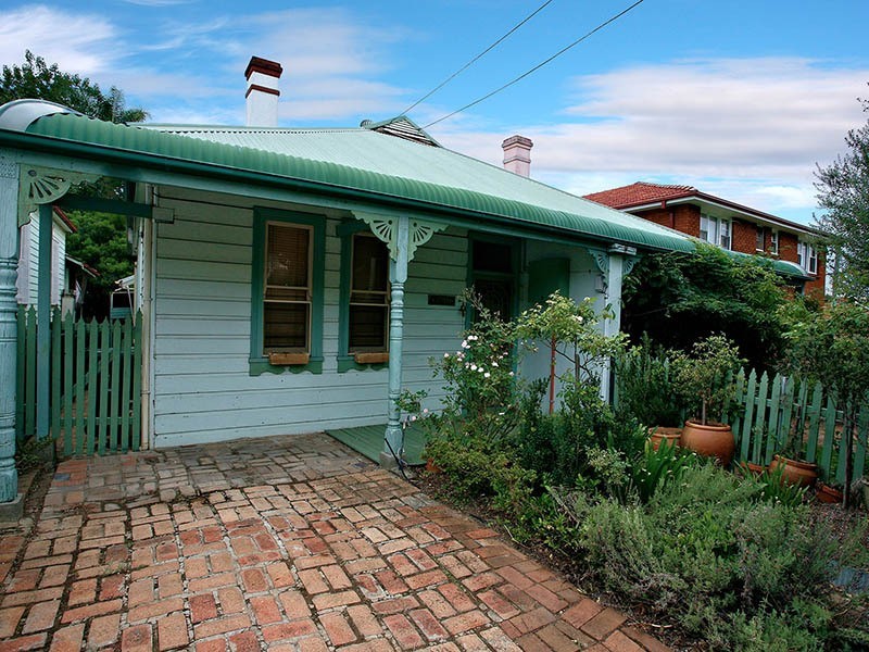 25 Lumley Street, Granville NSW 2142