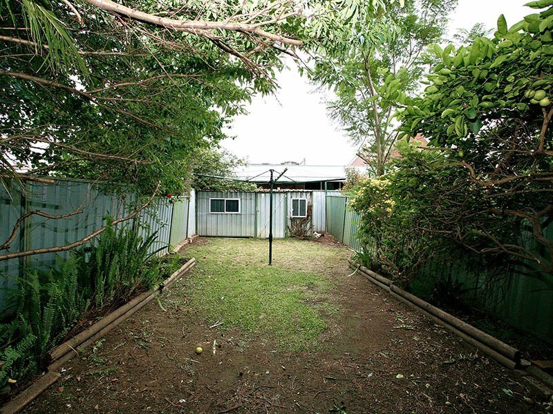 25 Lumley Street, Granville NSW 2142