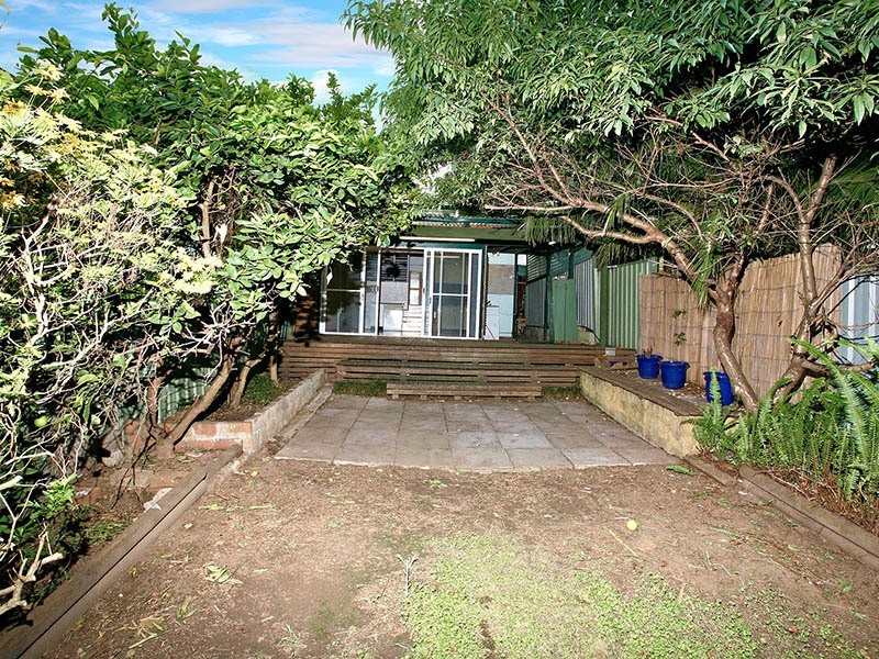 25 Lumley Street, Granville NSW 2142