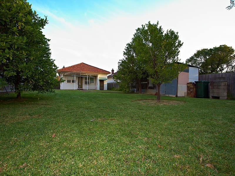 35 Louis, Granville NSW 2142