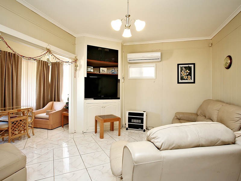 367 Blaxcell Street, Granville NSW 2142