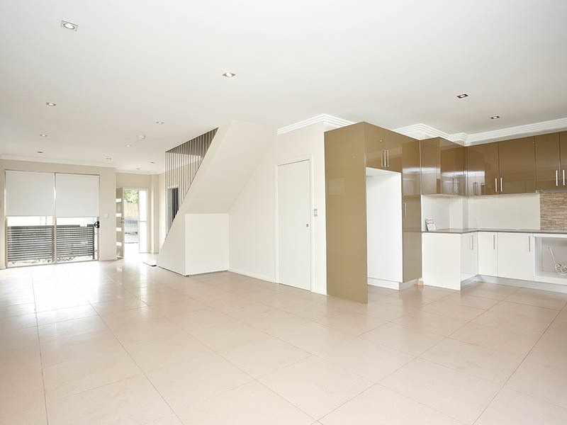 15B Virginia Street, Rosehill NSW 2142