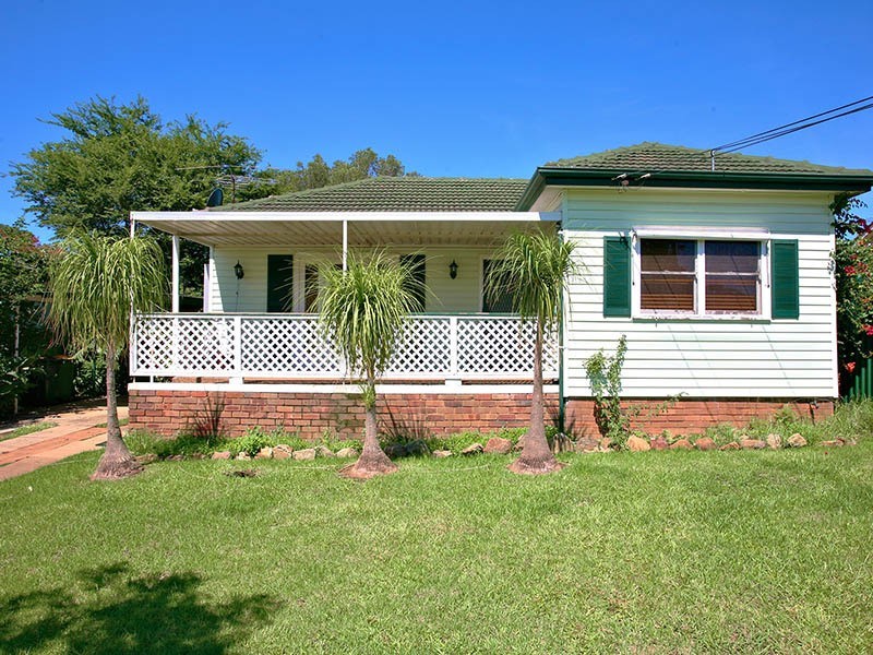 19 Brazier Street, Guildford NSW 2161
