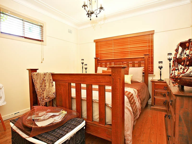 19 Brazier Street, Guildford NSW 2161