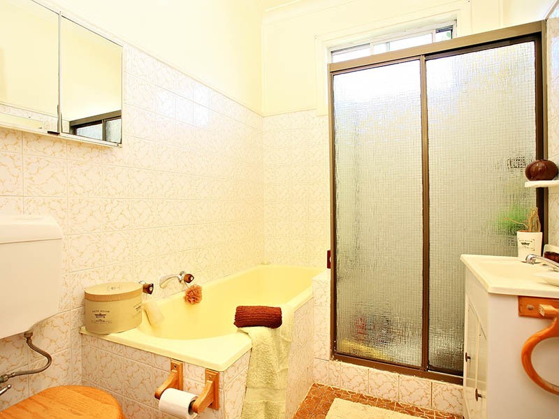 19 Brazier Street, Guildford NSW 2161