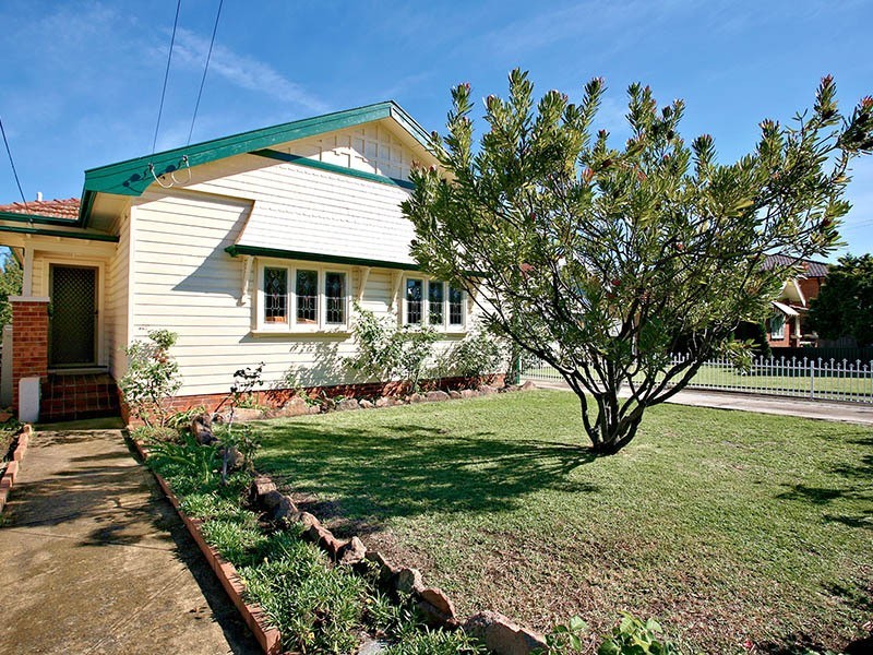 15 Talbot Road, Guildford NSW 2161