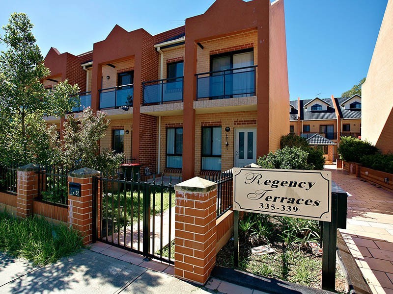 9/335-339 Blaxcell Street, Granville NSW 2142