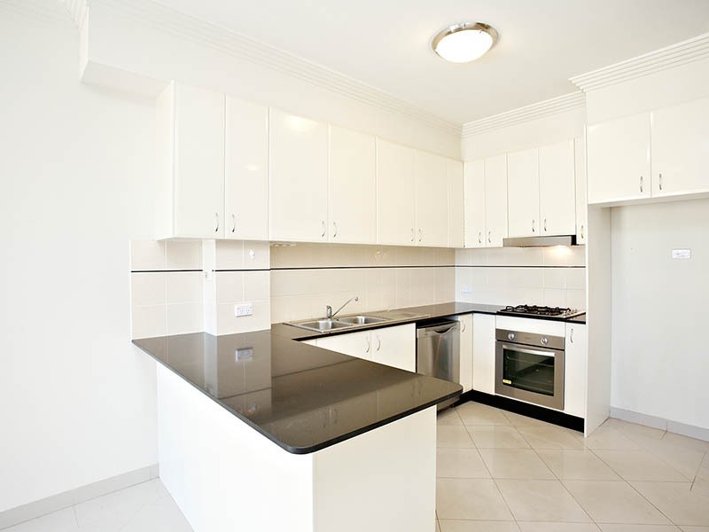 9/335-339 Blaxcell Street, Granville NSW 2142