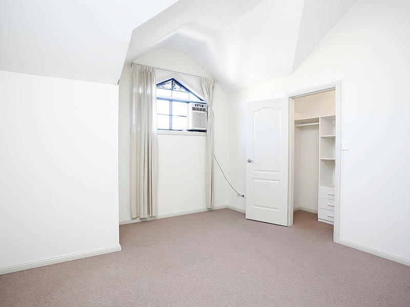 9/335-339 Blaxcell Street, Granville NSW 2142