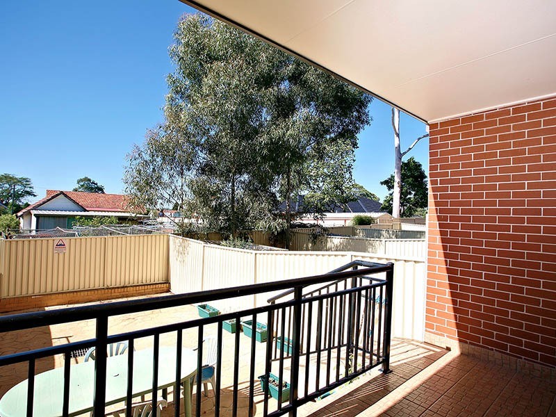 9/335-339 Blaxcell Street, Granville NSW 2142