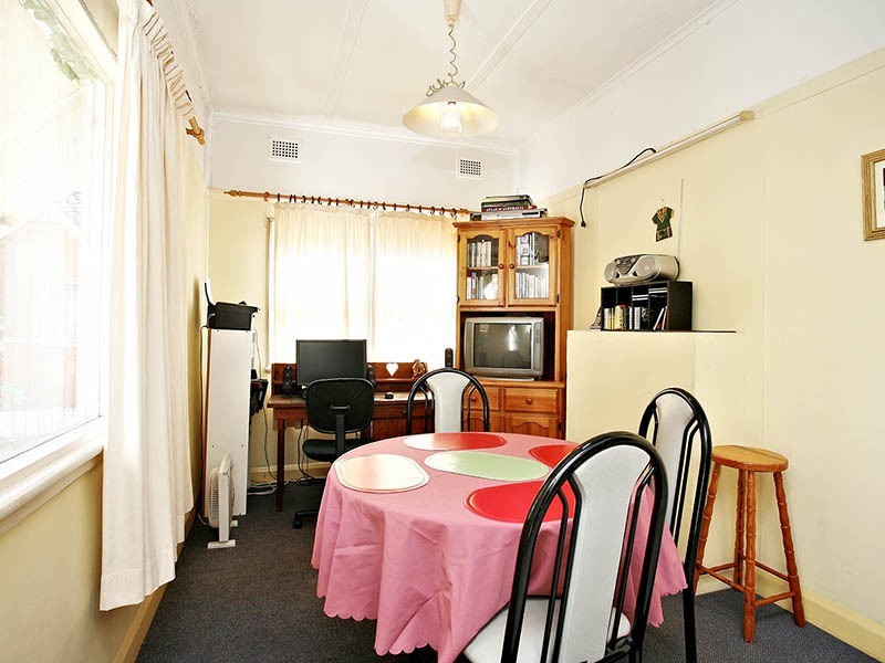 31 Station Street, Guildford NSW 2161