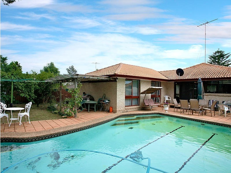 51 Hurley Street, Toongabbie NSW 2146