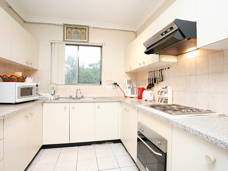 34/11 Louis Street, Granville NSW 2142