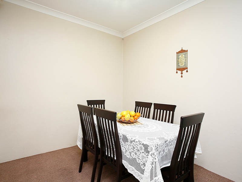 34/11 Louis Street, Granville NSW 2142