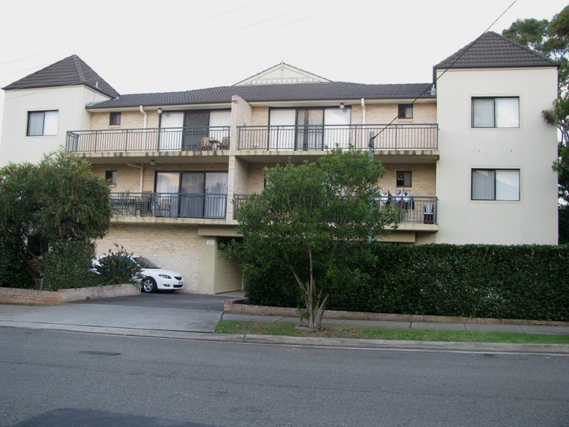 10/2-4  Sheffield Street, Merrylands NSW 2160
