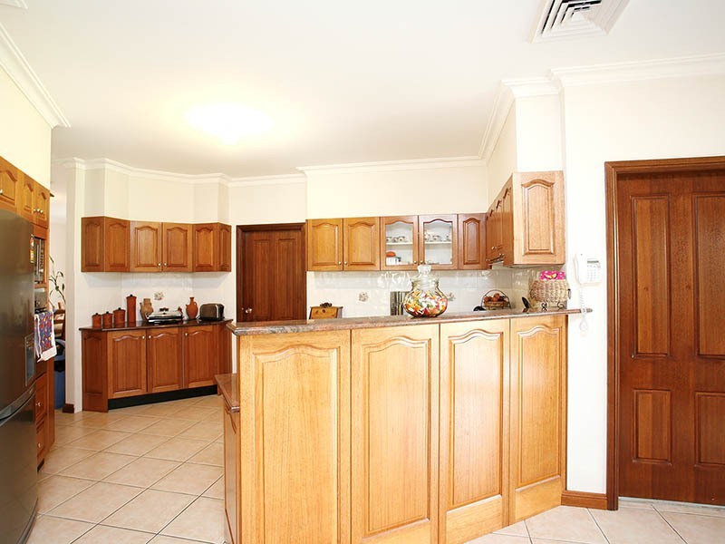 8 Cleone Street, Guildford NSW 2161