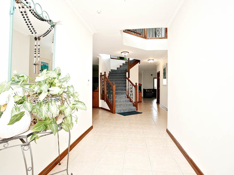 8 Cleone Street, Guildford NSW 2161