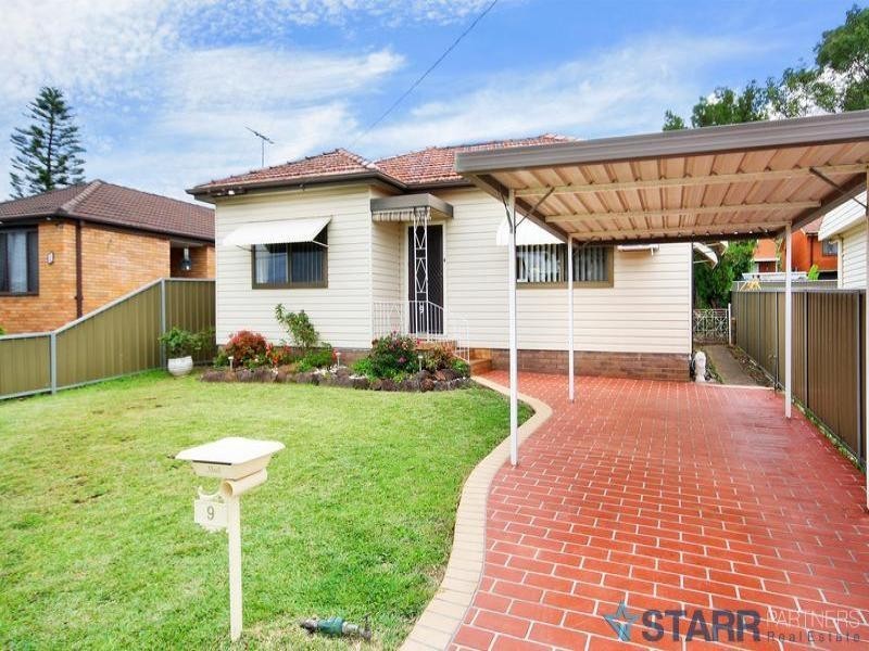 9 Binda Street, Merrylands NSW 2160