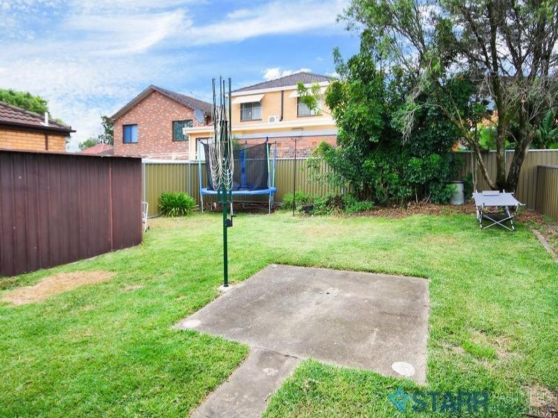 9 Binda Street, Merrylands NSW 2160
