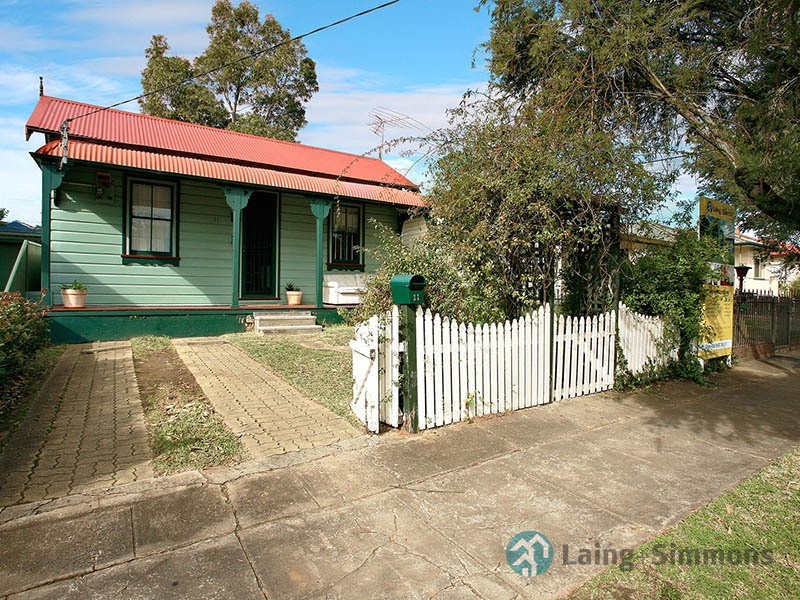 11 O’Neill Street, Granville NSW 2142