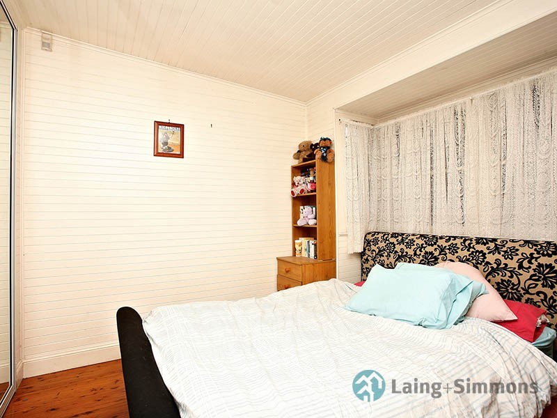 11 O’Neill Street, Granville NSW 2142