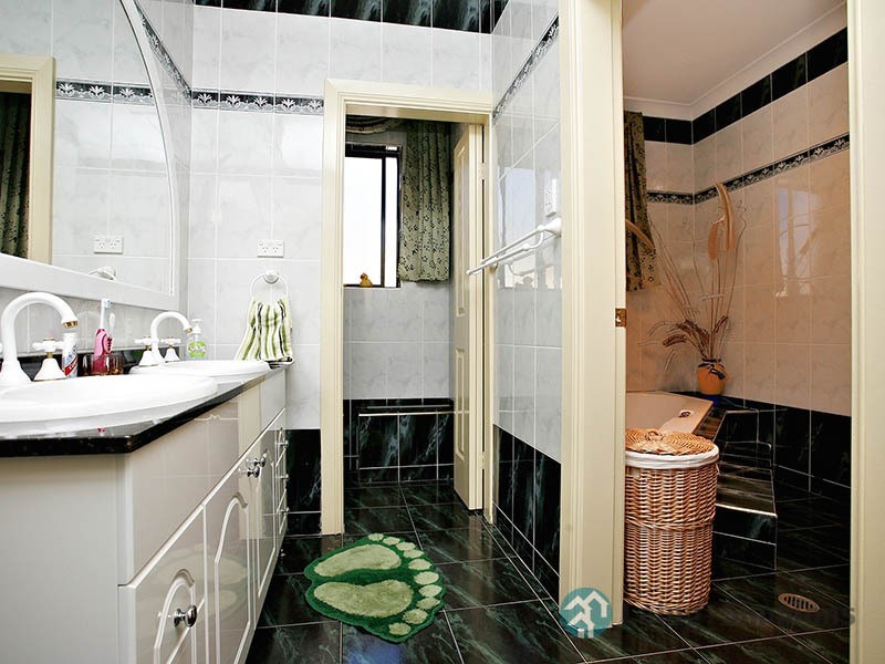 64 Gordon Avenue, Granville NSW 2142