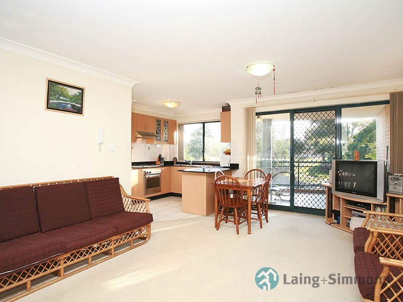 16/12-16 Blaxcell Street, Granville NSW 2142