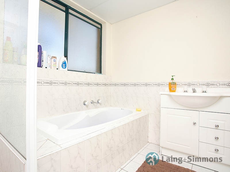 16/12-16 Blaxcell Street, Granville NSW 2142