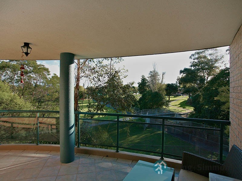 16/12-16 Blaxcell Street, Granville NSW 2142