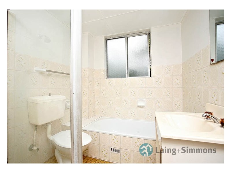 6/18 Crown Street, Granville NSW 2142