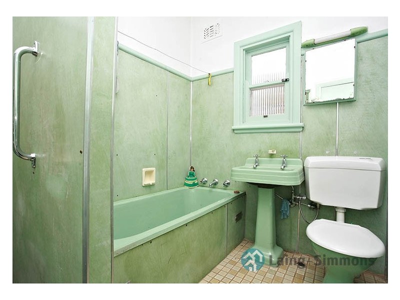 43 Broughton Street, Guildford NSW 2161