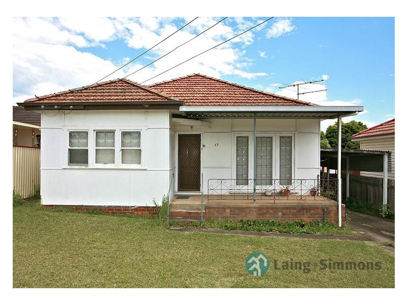 43 Broughton Street, Guildford NSW 2161