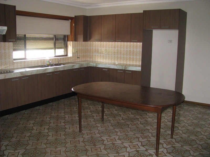 2 Doughlas Street, Merrylands NSW 2160