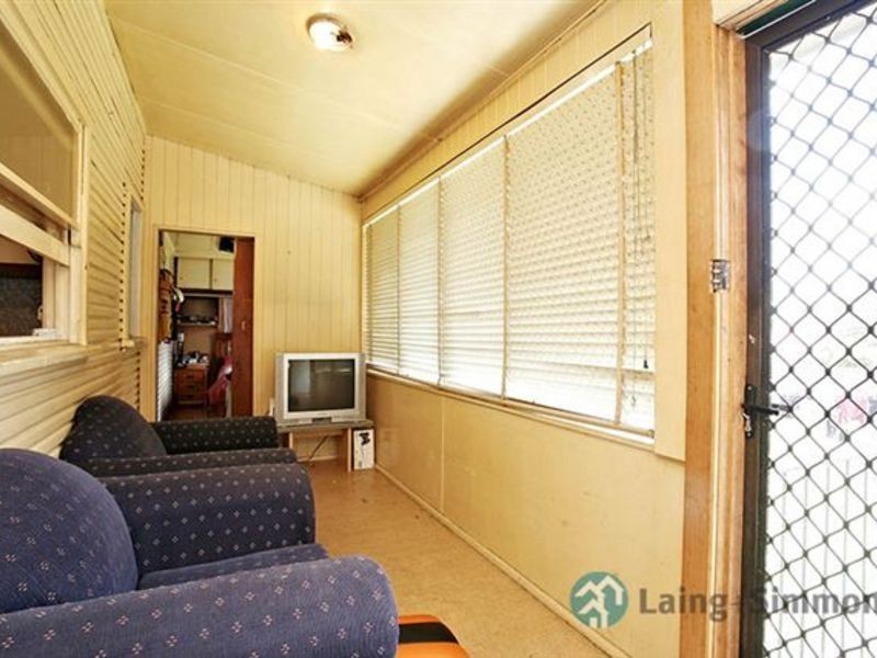 35 Targo Road, Pendle Hill NSW 2145