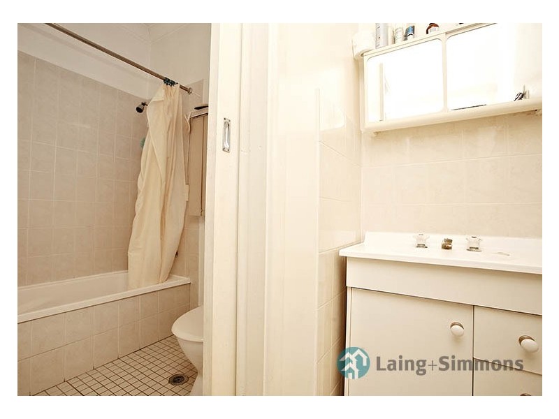 61 Adam Street, Guildford NSW 2161