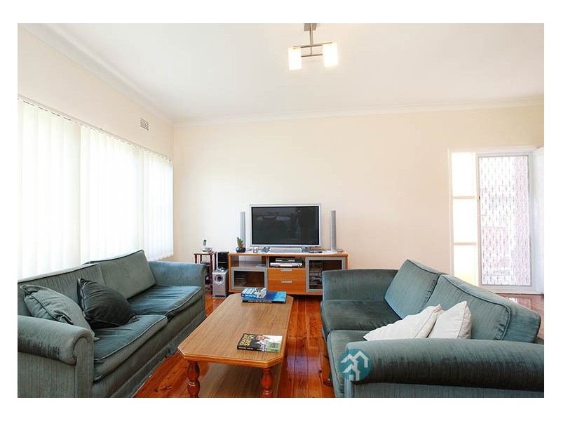 9 Kennedy Street, Guildford NSW 2161