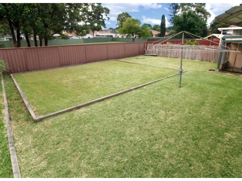 71 Chetwynd Road, Merrylands NSW 2160