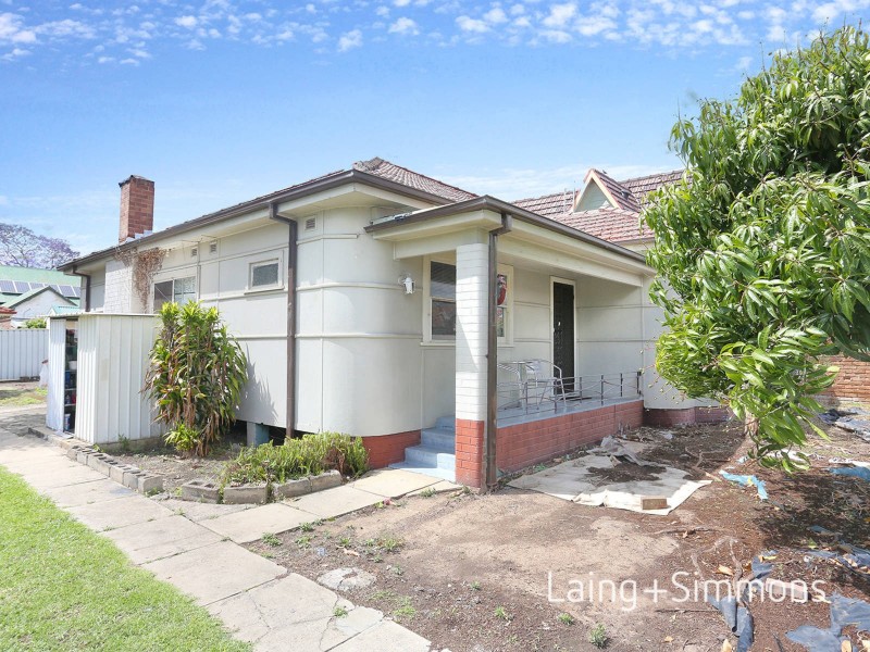 19 Bennalong Street, Granville NSW 2142
