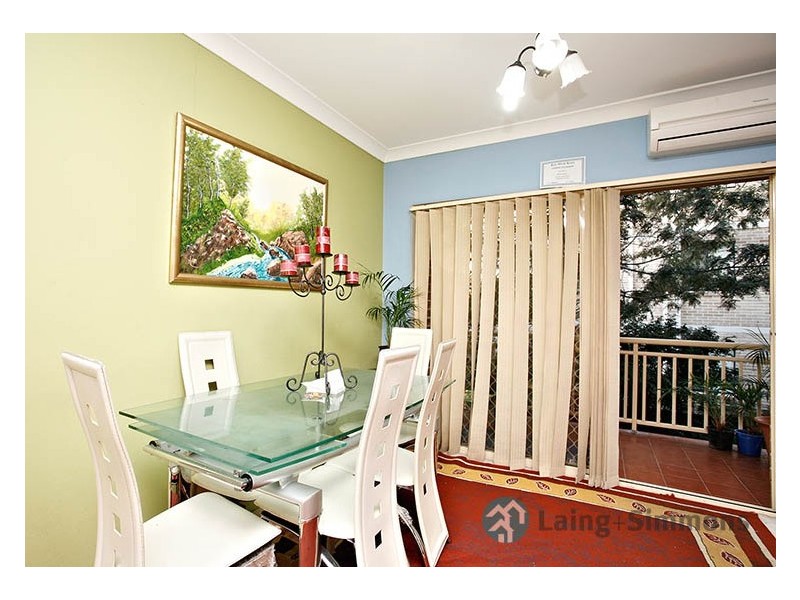 2/64 Clyde Street, Guildford NSW 2161