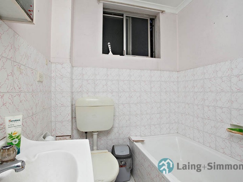 2/43-45 The Trongate, Granville NSW 2142