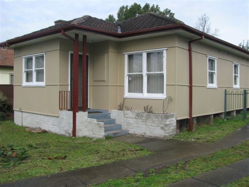 20 Laverack Crescent, South Granville NSW 2142