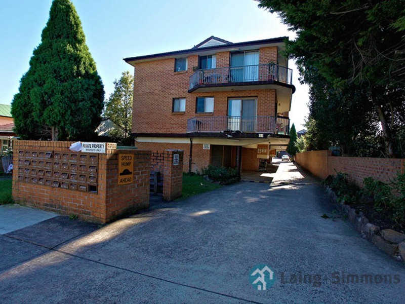 27/11 Louis Street, Granville NSW 2142