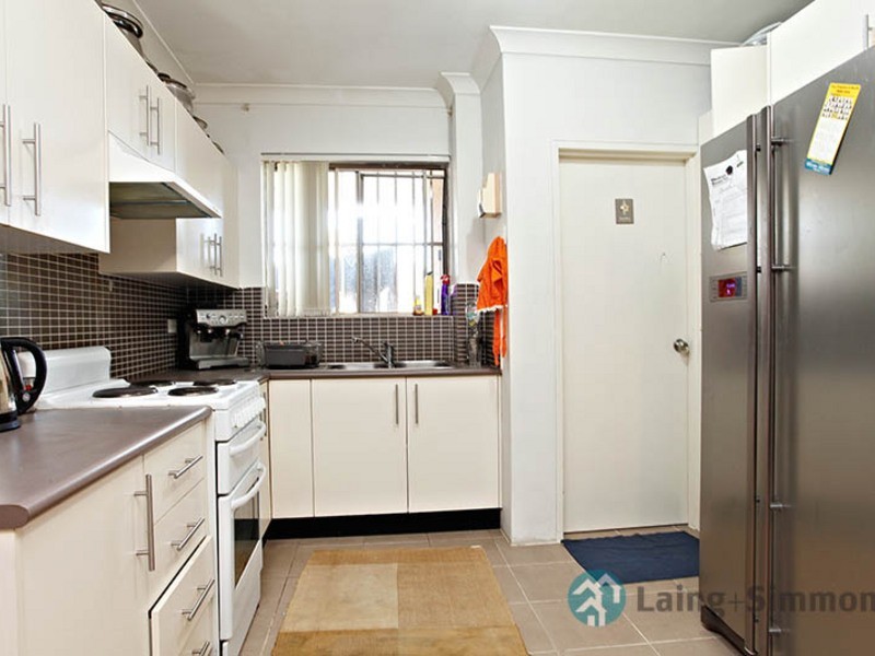 27/11 Louis Street, Granville NSW 2142