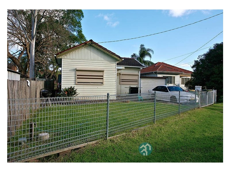 4 Wallace Street, Granville NSW 2142