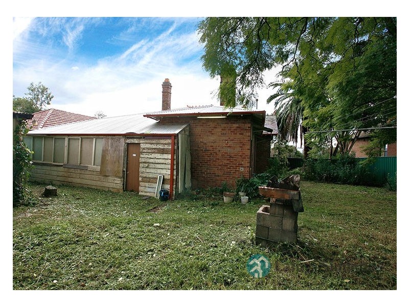 64 Railway Parade, Granville NSW 2142