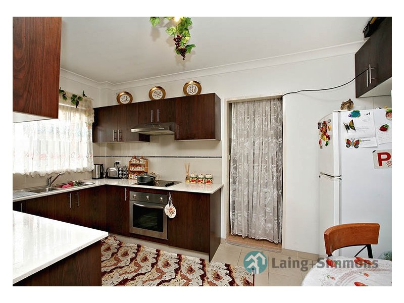 8/22-24 Neil Street, Merrylands NSW 2160