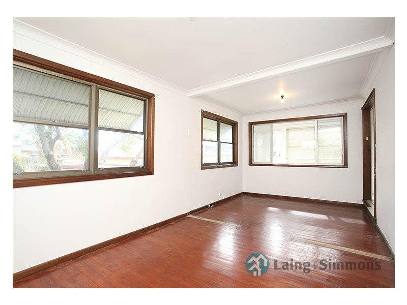 55 Chamberlain Road, Guildford NSW 2161